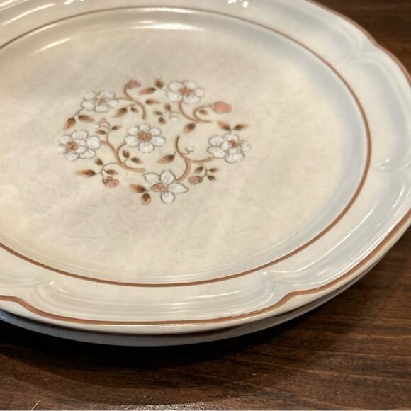 Vintage The Convington Edition Hand Decorated Stoneware Set‎ Of 4 Plates Japan - Picture 2 of 8